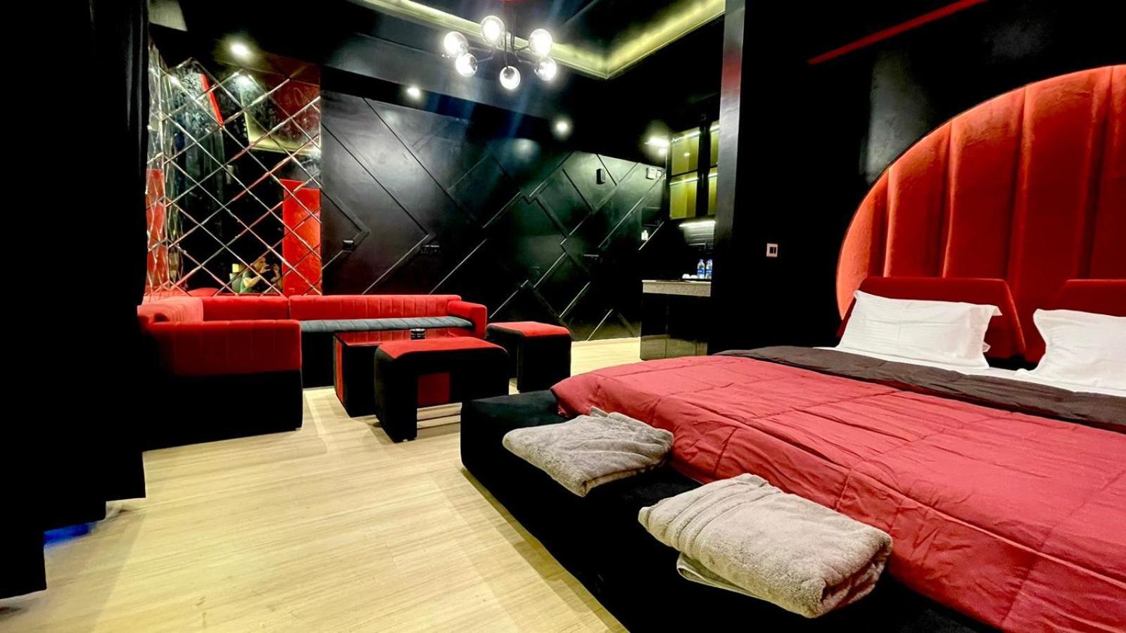 Aparthotel The Grace Residency - Gomtinagar, Lucknow Extérieur photo